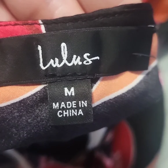 NWT Lulus Bahamas Beauty Black Tropical Print Satin One-Shoulder Dress Medium - Picture 8 of 9